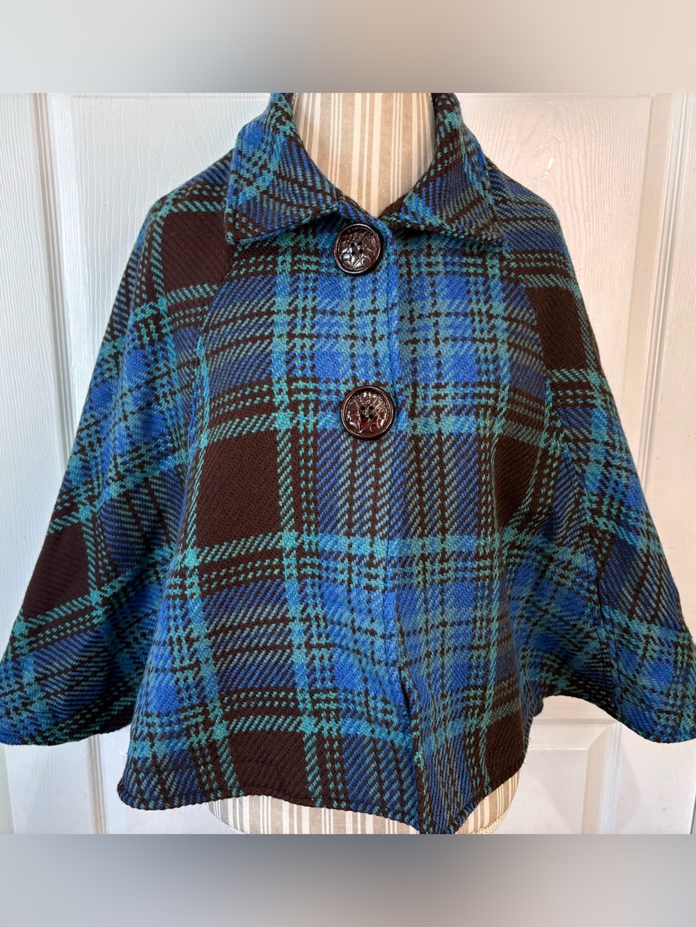 Vintage Nordstrom Italian Wool Tweed Plaid Cape O/S